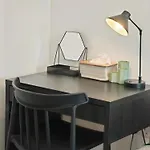 Holiday home Gated 4 Guests House Free Parking