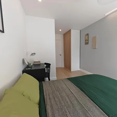 Casa de Férias Gated 4 Guests House Free Parking