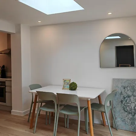 Gated 4 Guests House Free Parking Ferienhaus *