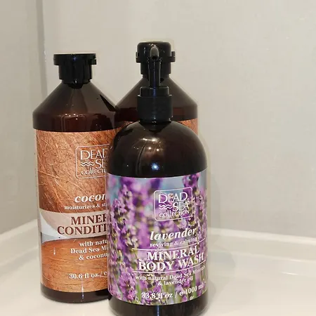 Gated 4 Guests House Free Parking בית נופש בריסטול