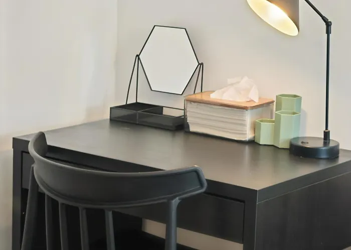 펜션 Gated 4 Guests House Free Parking